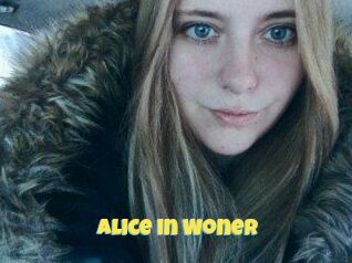 Alice_in_Woner
