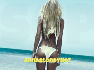 AnnaBlondyHot
