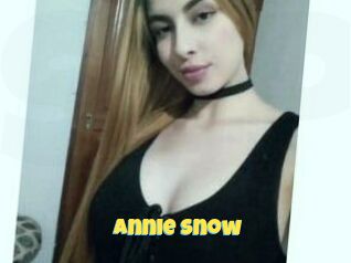 Annie_Snow