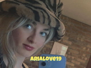 Arialove19