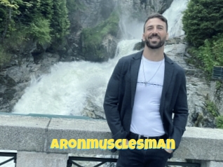 Aronmusclesman