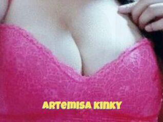 Artemisa_kinky