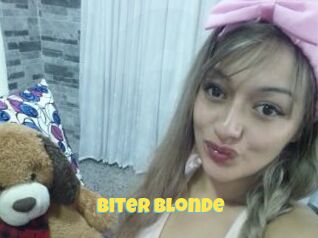 Biter_Blonde Sexe et Porno