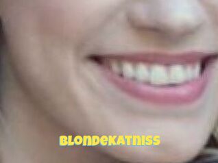 BlondeKatniss