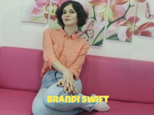 Brandi_Swift