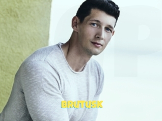 BrutusK Sexe et Porno