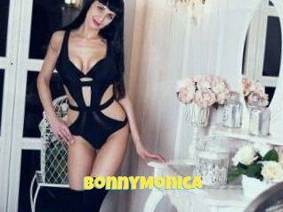Bonny_Monica