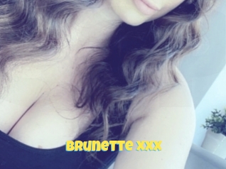 Brunette_xxx