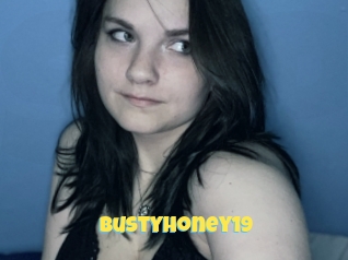 Bustyhoney19