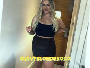 CurvyBlondeXoXo
