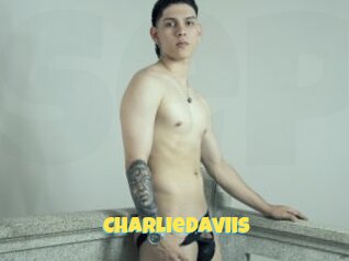 Charliedaviis