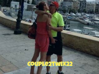 Couple2twix22