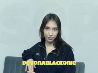 Devonablackonie