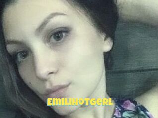 EmiliHotGerl