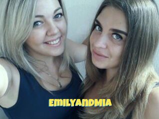 EmilyandMia Sexe et Porno