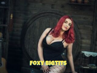 Foxy_BigTits_