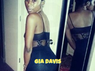Gia_Davis