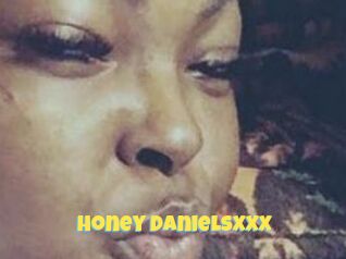 Honey_DanielsXXX