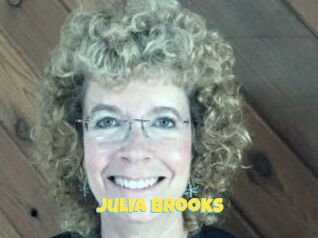 Julia_Brooks
