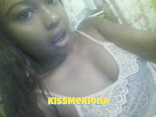 KissMeKiona