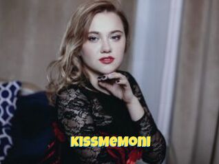 KissMeMoni
