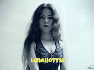 LunaHott18