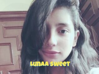 Lunaa_sweet