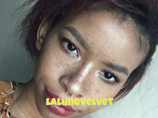 Lalunevelvet