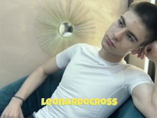 Leonardocross