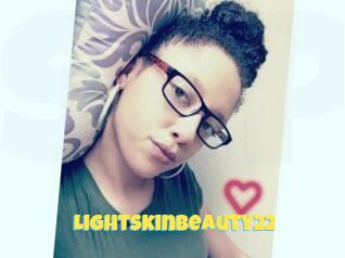 Lightskinbeauty22