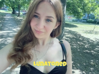 Lunatoned