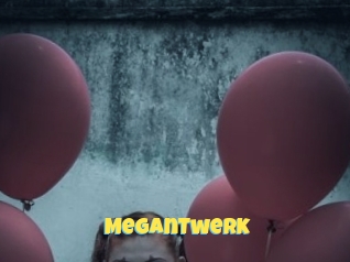 MeganTwerk
