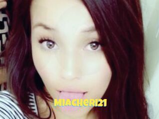 MiaCheri21