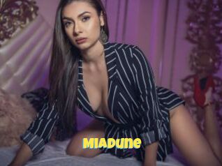 MiaDune