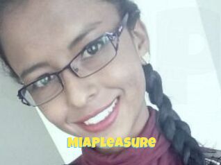 Mia_Pleasure