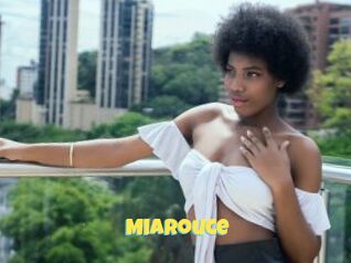 MiaRouce