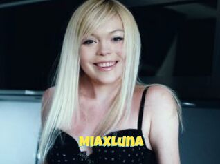 MiaXLuna