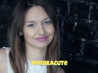 MonikaCute