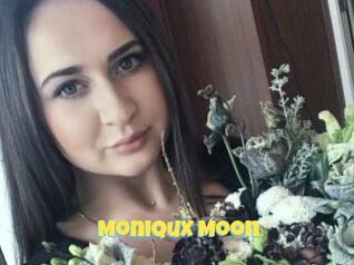 MoniquX_Moon
