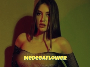 Medeeaflower