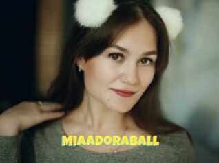 Miaadoraball