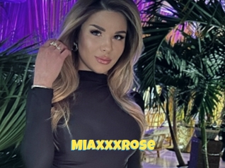 Miaxxxrose