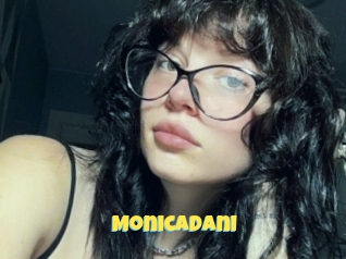 monicadani Sexe et Porno
