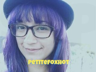 PetiteFoxHot