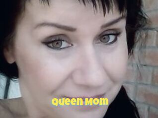 Queen_Mom