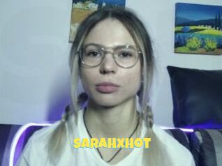 SarahxHot Sexe et Porno