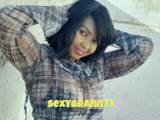 SexyGrann73