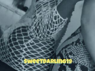 SweetDarling19