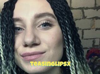 TeasingLipsX