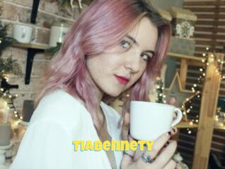 TiaBennety